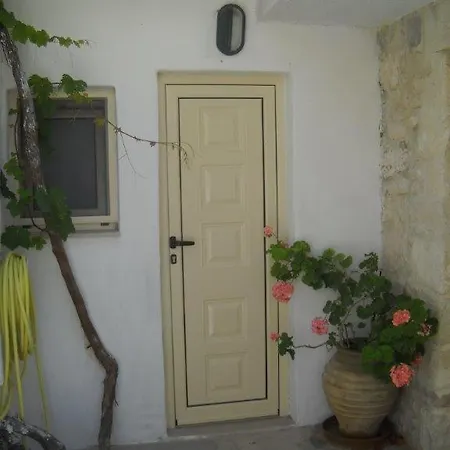 Apartment Stonehouse Elia Up